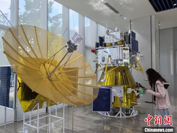 金牛所 （活力中国调研行）从“取水打砖”到星际驿站 中国科研人员解锁月球生存术